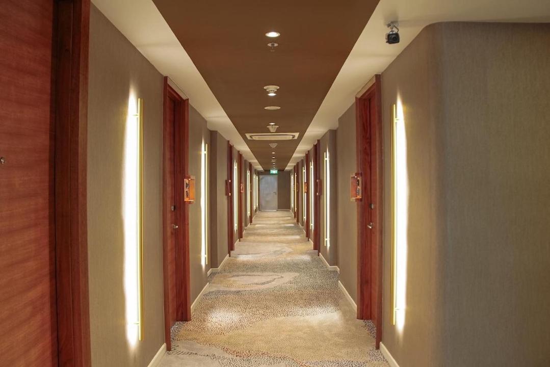 Js Luwansa Hotel & Convention Center Jakarta Exterior photo