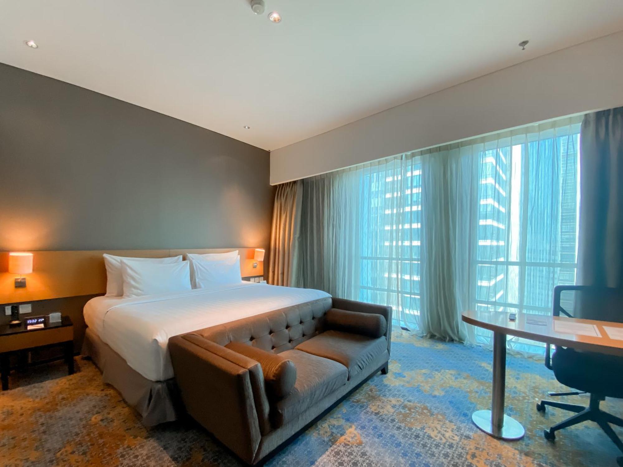 Js Luwansa Hotel & Convention Center Jakarta Exterior photo