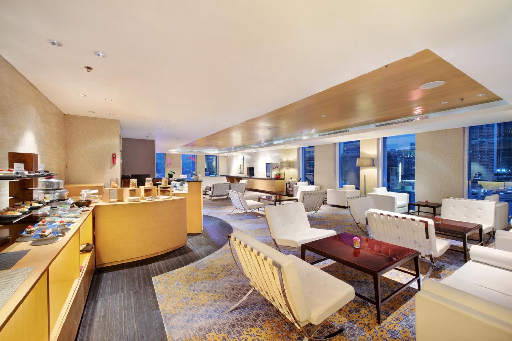 Js Luwansa Hotel & Convention Center Jakarta Exterior photo